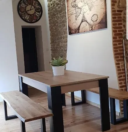 Atypical Flat Apartment